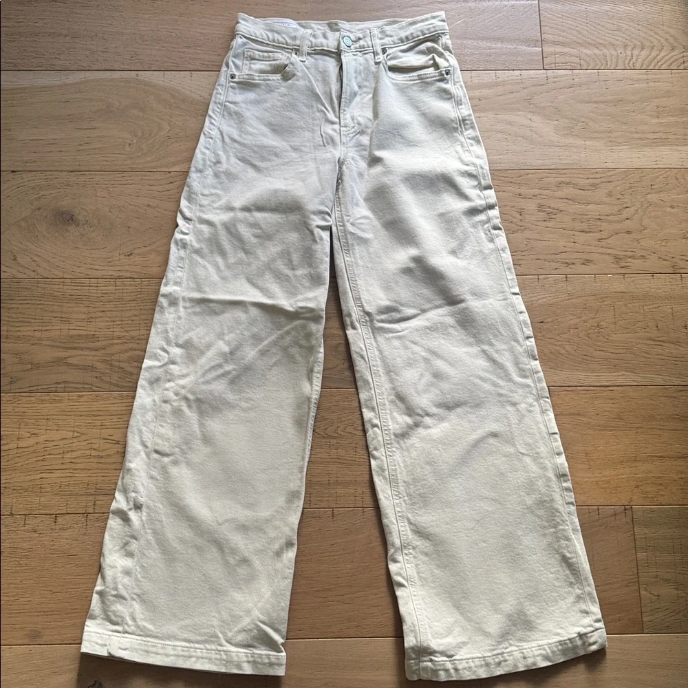 Gap High Rise Stride Wide-Leg Jeans in Pebble - Picture 6 of 10